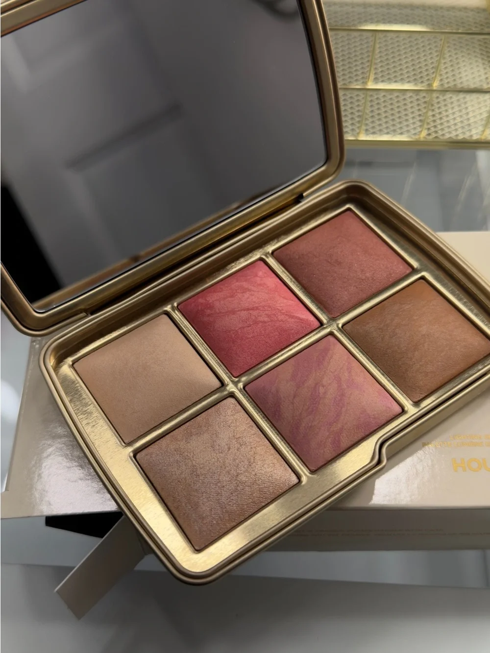New Hourglass Hope 2026 collection palette!!!